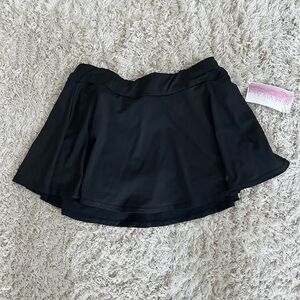 black athletic skirt